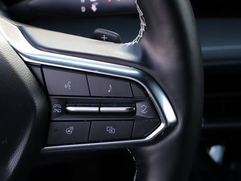 Used 2025 Chevrolet Traverse LT image 25