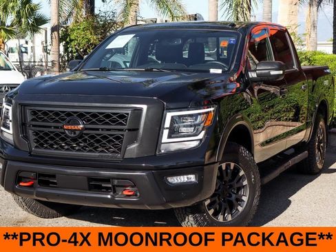 Used 2021 Nissan Titan PRO-4X w/ Pro-4x Convenience Package AWD/4WD image 4