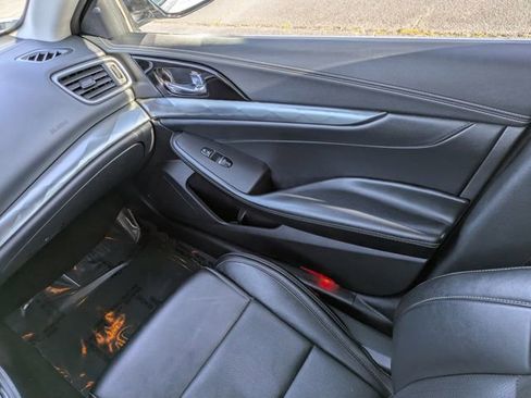 Used 2023 Nissan Maxima SV w/ Floor Mat Group image 15