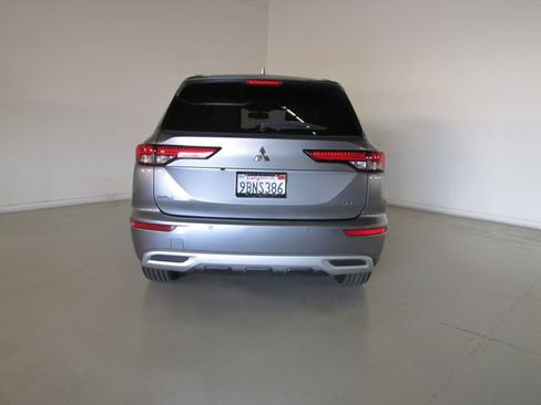 Used 2022 Mitsubishi Outlander SEL AWD/4WD image 25