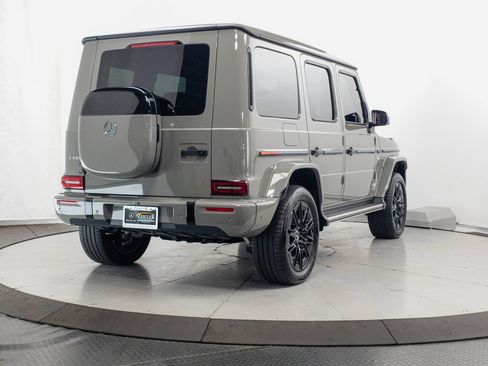 Used 2025 Mercedes-Benz G 580 w/ EQ Technology image 33
