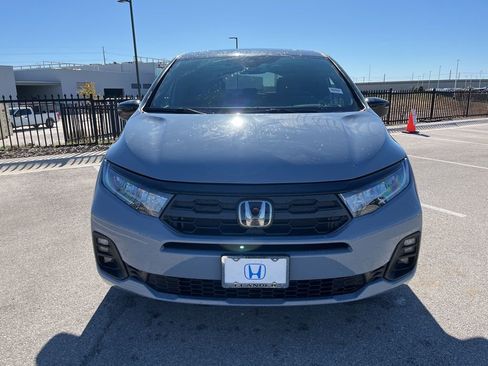 Used 2026 Honda Odyssey Sport-L image 2