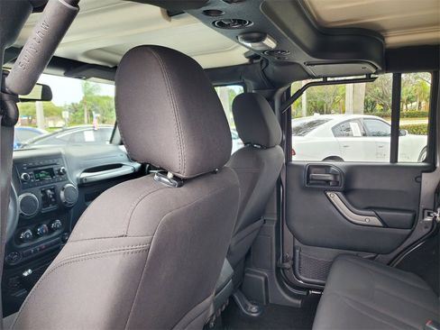 Used 2017 Jeep Wrangler Unlimited Sport w/ Quick Order Package 24S image 10