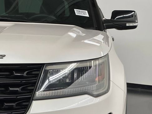 Used 2017 Ford Explorer Sport w/ Equipment Group 401A image 11