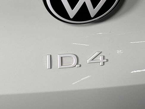 Certified 2024 Volkswagen ID.4 2WD image 25