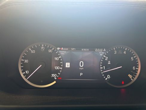 Certified 2022 Land Rover Defender 110 image 11