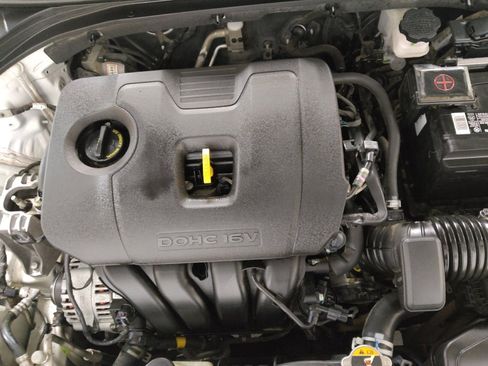 Used 2019 Hyundai Elantra SEL w/ Cargo Package image 30