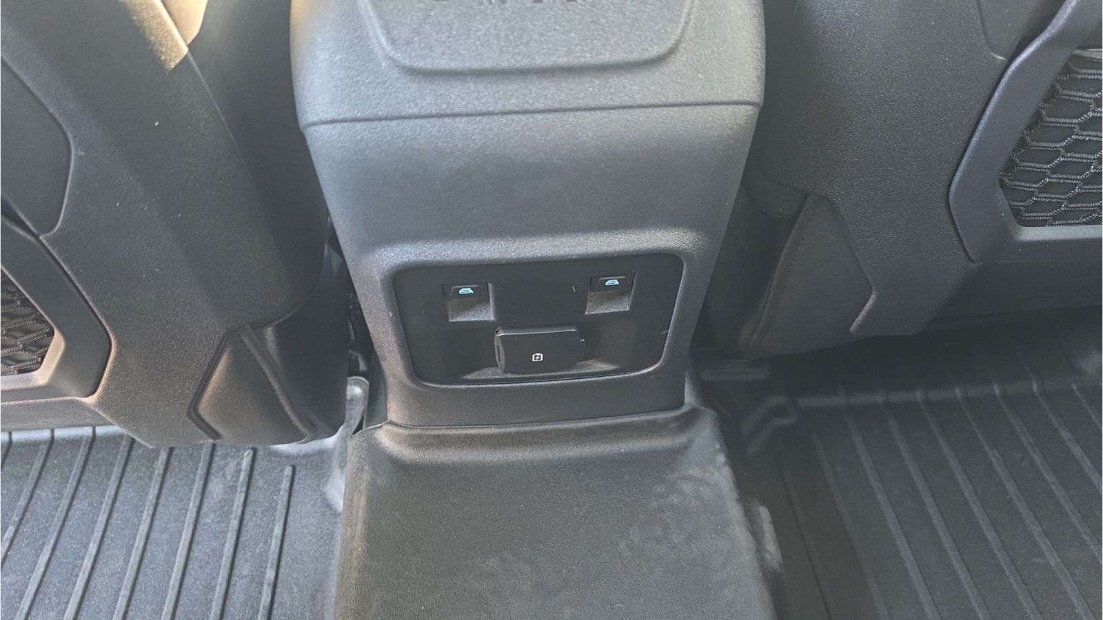 Used 2024 Ford Bronco Black Diamond AWD/4WD image 18