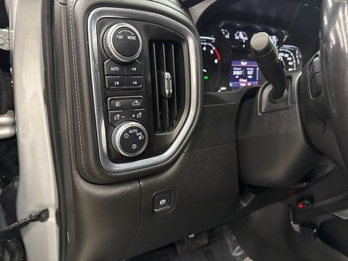 Used 2021 GMC Sierra 1500 Elevation w/ Preferred Package image 12
