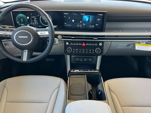 New 2026 Hyundai Tucson Limited AWD/4WD image 12
