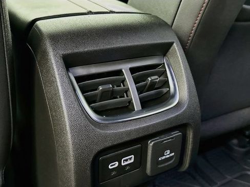 Used 2024 Chevrolet Blazer RS AWD/4WD image 27