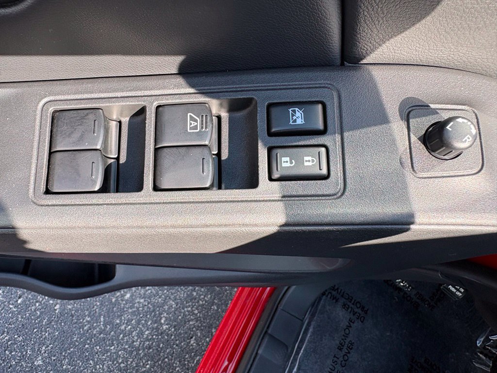 Used 2025 Nissan Frontier SV w/ SV Convenience Package AWD/4WD image 24