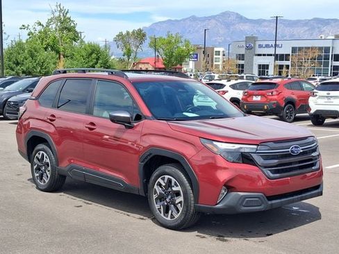 Certified 2026 Subaru Forester Premium AWD/4WD image 1