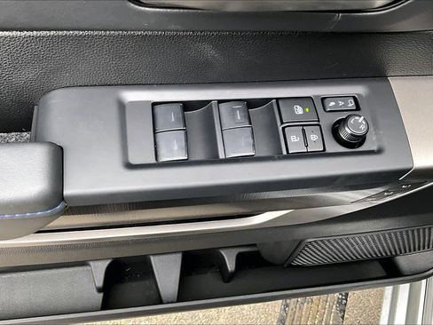 New 2026 Toyota Tundra Platinum AWD/4WD image 18