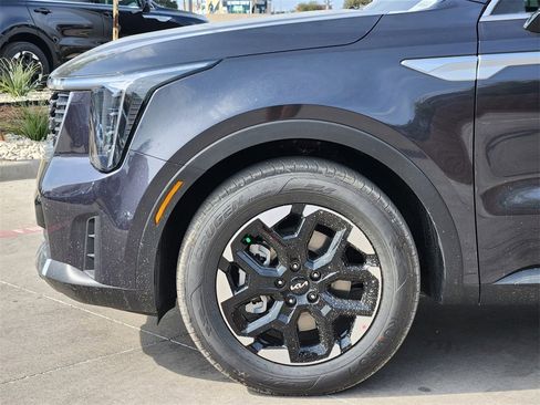 New 2026 Kia Sorento S image 5