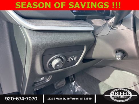 New 2025 Jeep Grand Cherokee L Limited w/ Luxury Tech Group II image 18