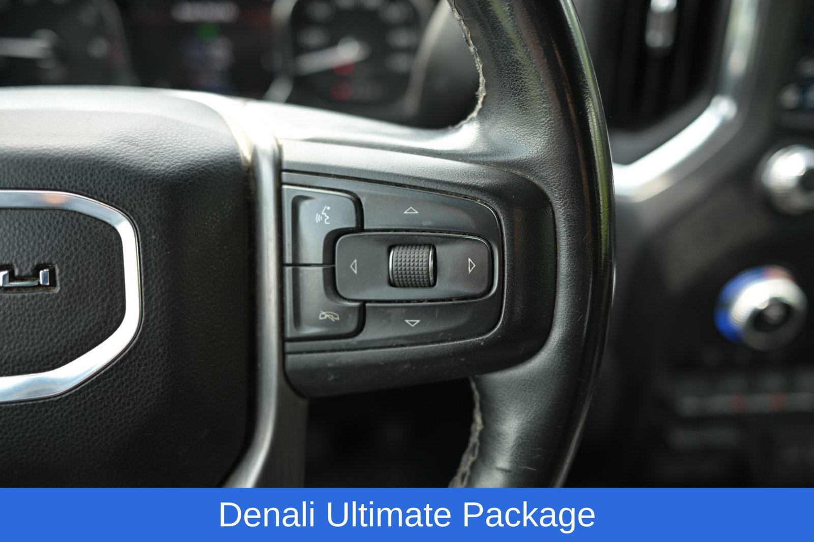 Used 2023 GMC Sierra 2500 Denali w/ Denali Ultimate Package AWD/4WD image 32