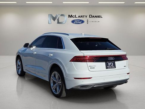 Used 2022 Audi Q8 Premium Plus image 4