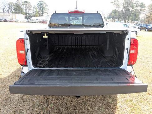Used 2019 Chevrolet Colorado ZR2 image 32