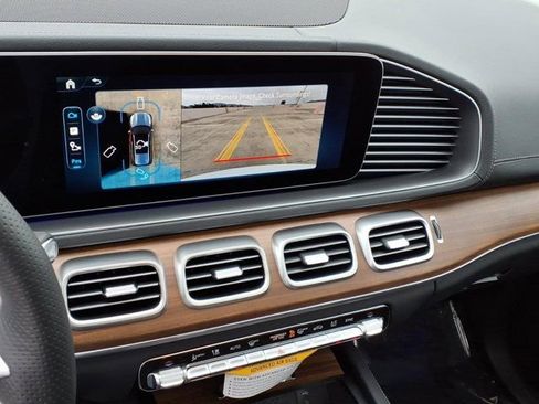 New 2026 Mercedes-Benz GLS 450 4MATIC image 6