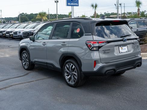 New 2026 Subaru Forester Touring AWD/4WD image 5