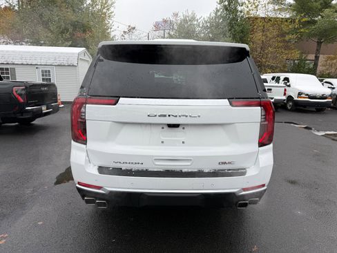 New 2026 GMC Yukon XL Denali image 4