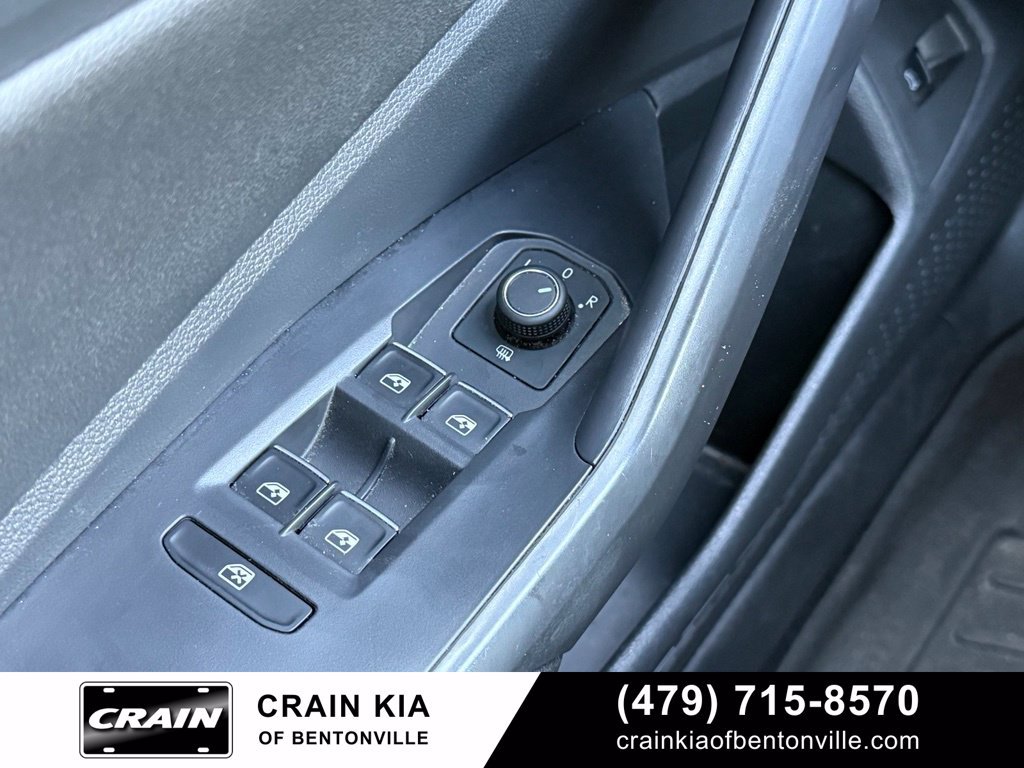 Used 2025 Volkswagen Jetta Sport FWD image 10