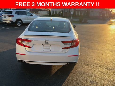 Used 2022 Honda Accord Sport image 7