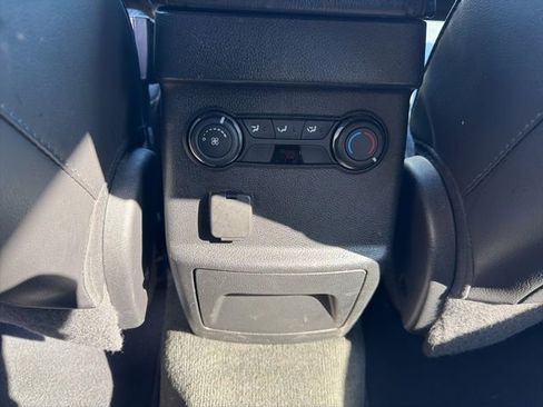 Used 2014 Ford Explorer XLT w/ Equipment Group 202A image 17