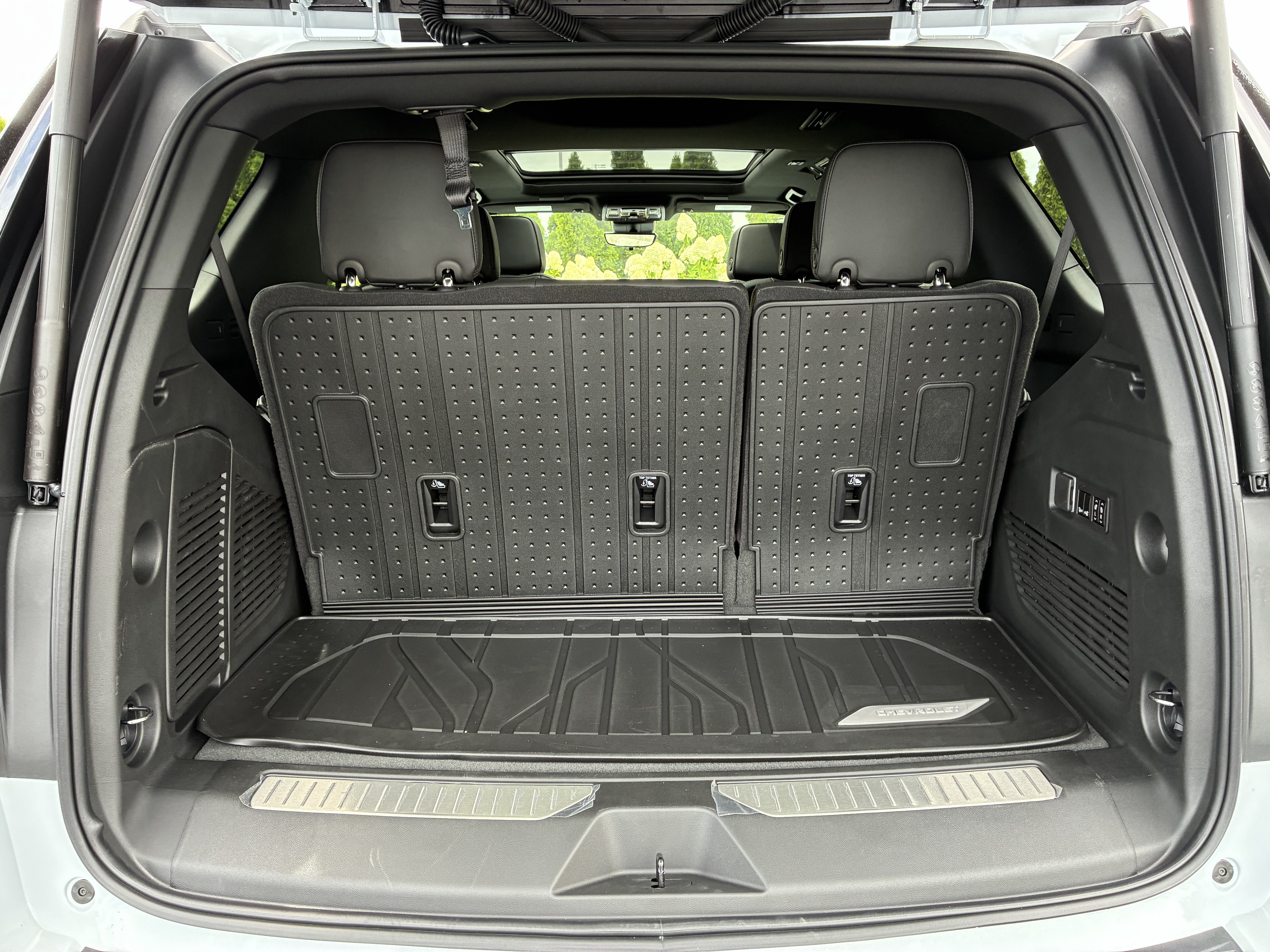 New 2026 Chevrolet Tahoe High Country RWD image 12