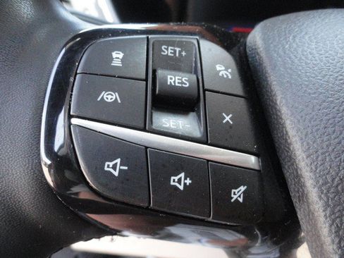 Used 2022 Ford Escape Titanium AWD/4WD image 16