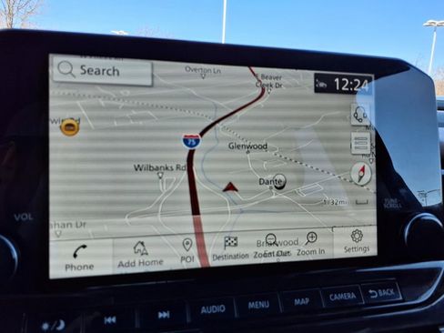 Used 2023 Nissan Pathfinder Platinum image 18