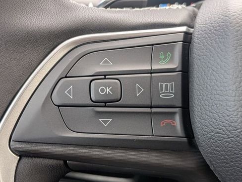 New 2025 Jeep Grand Cherokee Laredo X w/ Luxury Tech Group I image 26