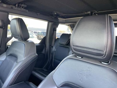 Used 2025 Ford Bronco Outer Banks image 24