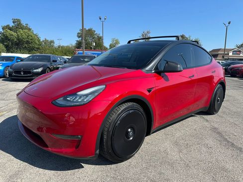 Used 2021 Tesla Model Y Long Range AWD/4WD image 29