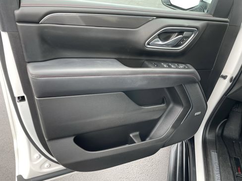 Used 2021 Chevrolet Tahoe RST w/ Luxury Package image 11