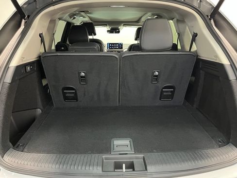 Certified 2025 Acura MDX SH-AWD w/ Technology Package image 19