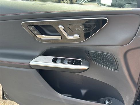 Certified 2024 Mercedes-Benz GLC 43 AMG 4MATIC image 24