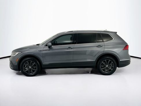Used 2024 Volkswagen Tiguan SE FWD image 8