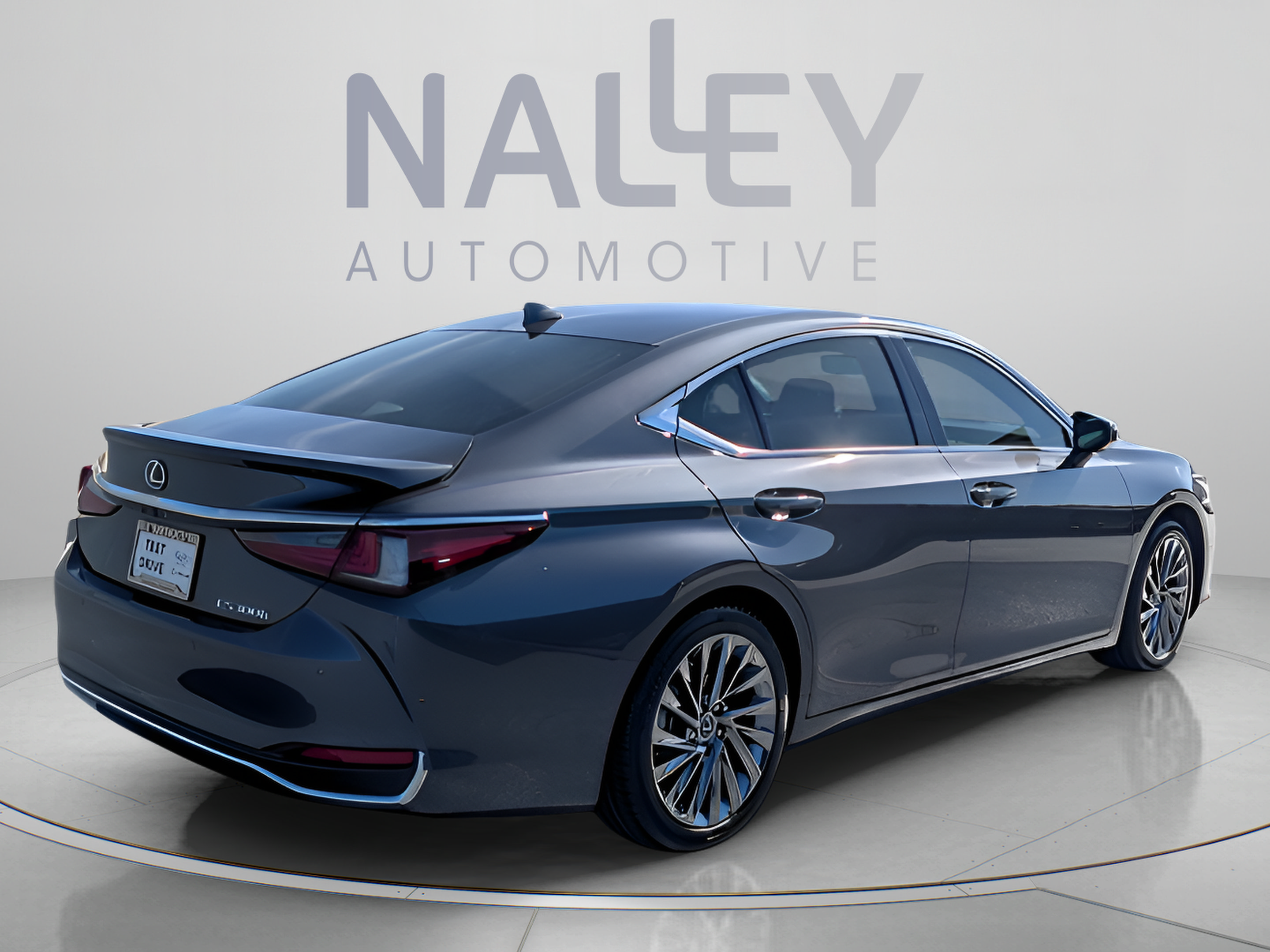 Certified 2025 Lexus ES 300h Ultra Luxury w/ Accessory Package (Z2) FWD image 5