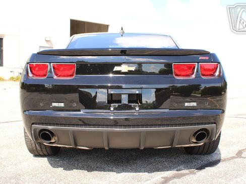 Used 2011 Chevrolet Camaro SS w/ RS Package image 9