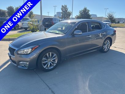 Used 2019 INFINITI Q70 Luxe