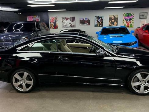 Used 2012 Mercedes-Benz E 550 Coupe image 4