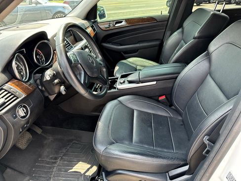 Used 2014 Mercedes-Benz ML 350 4MATIC w/ Premium 1 Package image 9