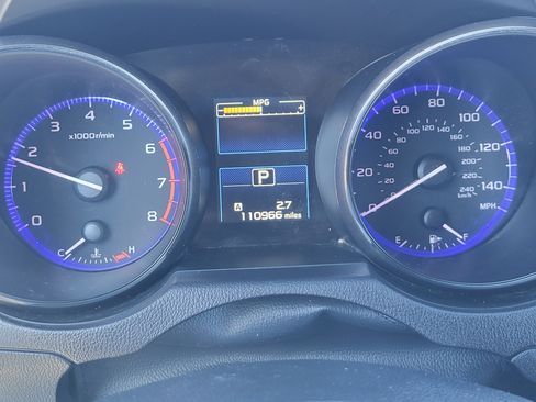 Used 2017 Subaru Outback 2.5i Premium image 15