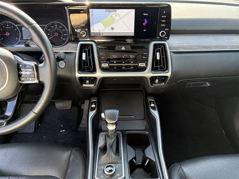 Used 2022 Kia Sorento X-Line EX image 22