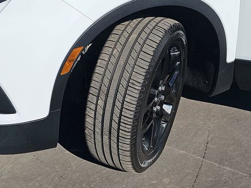 Used 2020 Chevrolet Blazer LT image 36