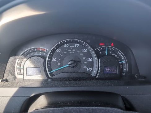 Used 2013 Toyota Camry LE image 11