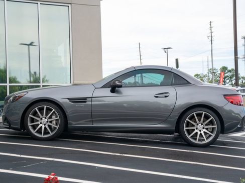 Used 2017 Mercedes-Benz SLC 43 AMG w/ Premium 3 Package image 25