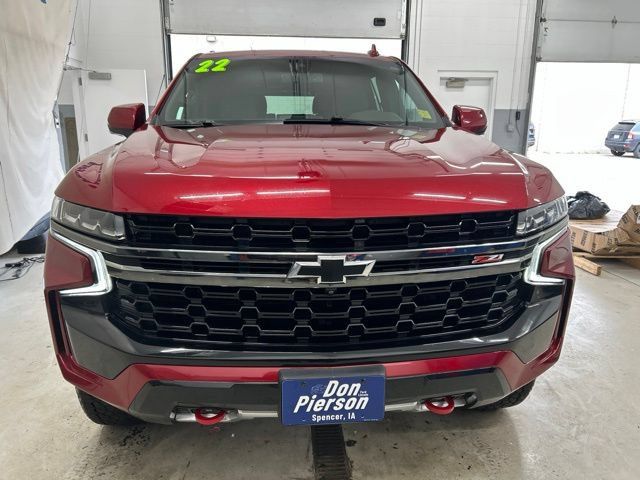 Used 2022 Chevrolet Tahoe Z71 w/ Luxury Package AWD/4WD image 2